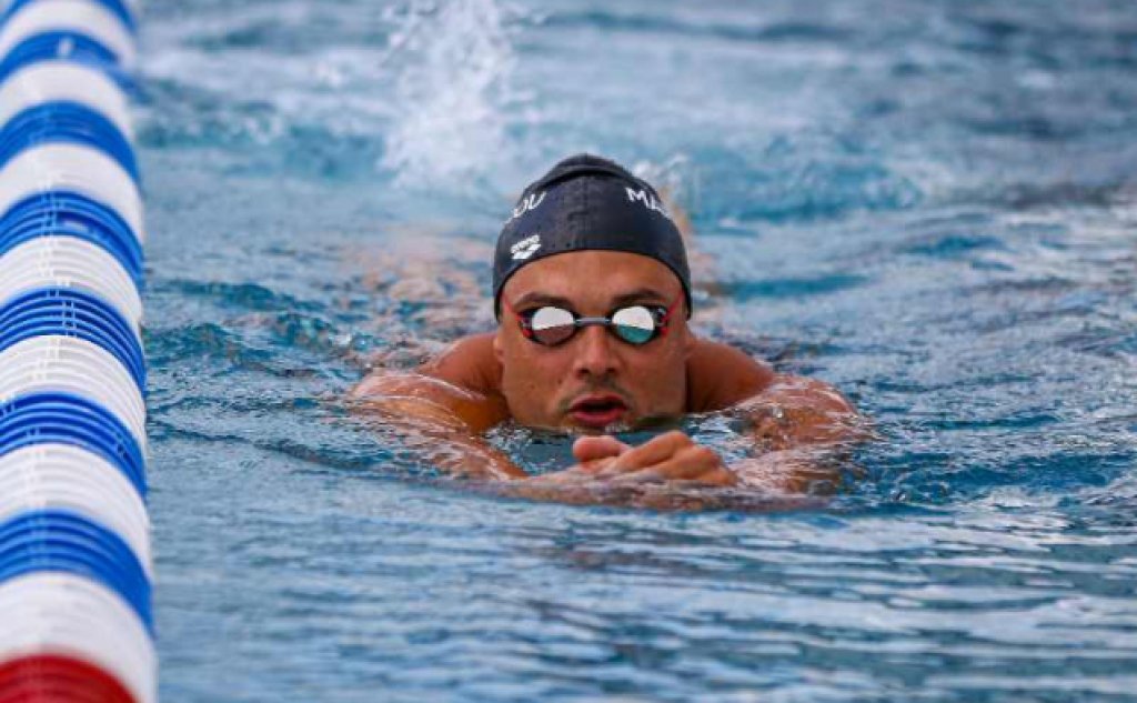 How can I get mentally stronger in swimming?