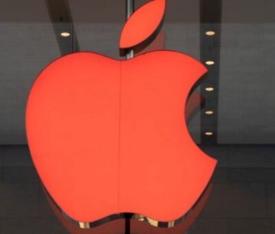 Apple terminate all kinds of sales in Russia